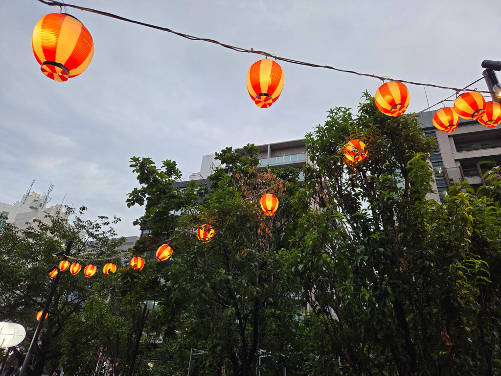 東京都千代田区で設営した盆踊りステージ 6